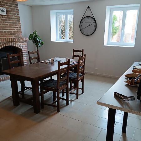 A L'Ombre Des Bois, Chambre Double Confort Neung-sur-Beuvron Luaran gambar